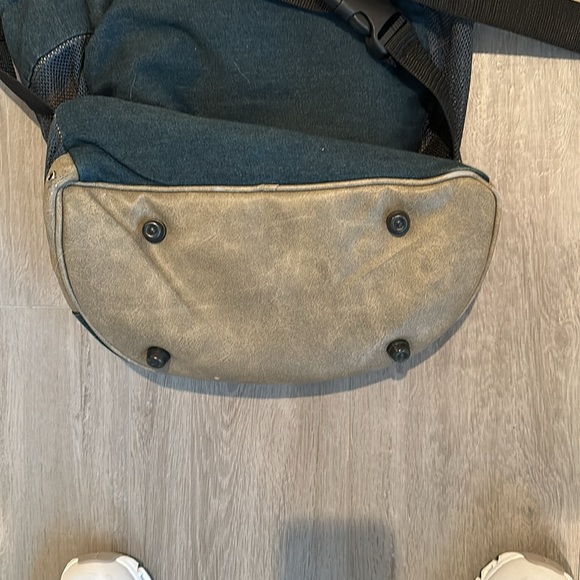 EUC Manhattan Mutts Doggie Backpack - Picture 5 of 8